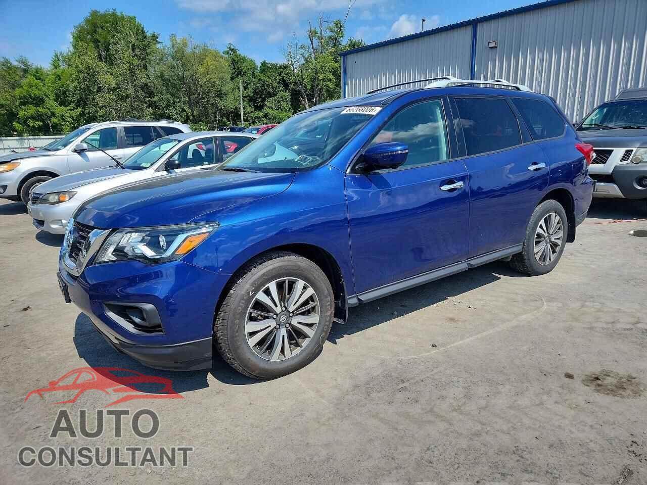 NISSAN PATHFINDER 2017 - 5N1DR2MM3HC656229