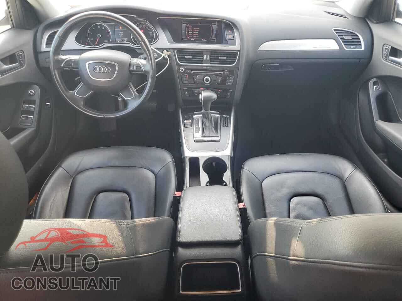 AUDI A4 2013 - WAUBFAFL6DN043312