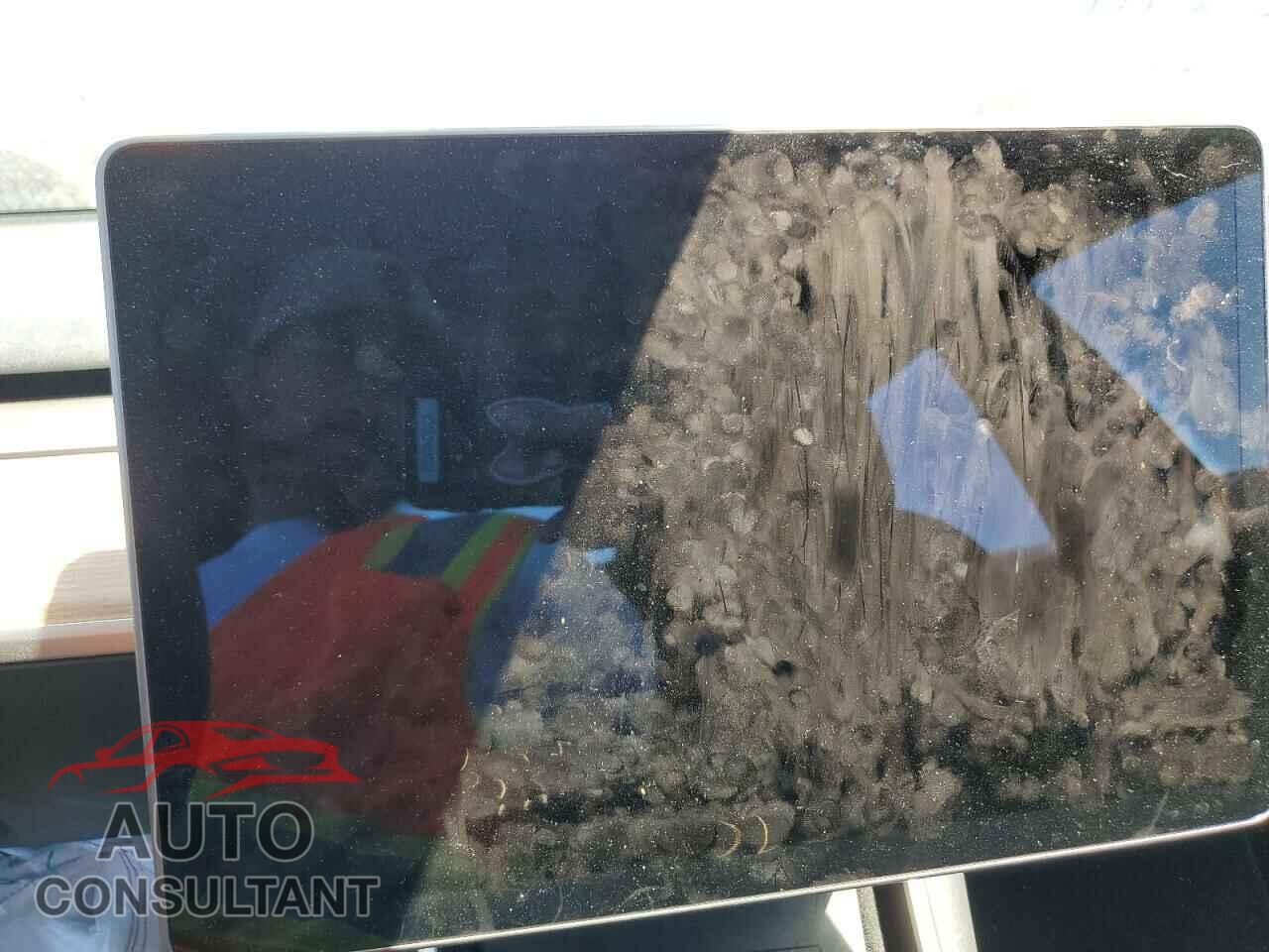 TESLA MODEL 3 2018 - 5YJ3E1EAXJF164302