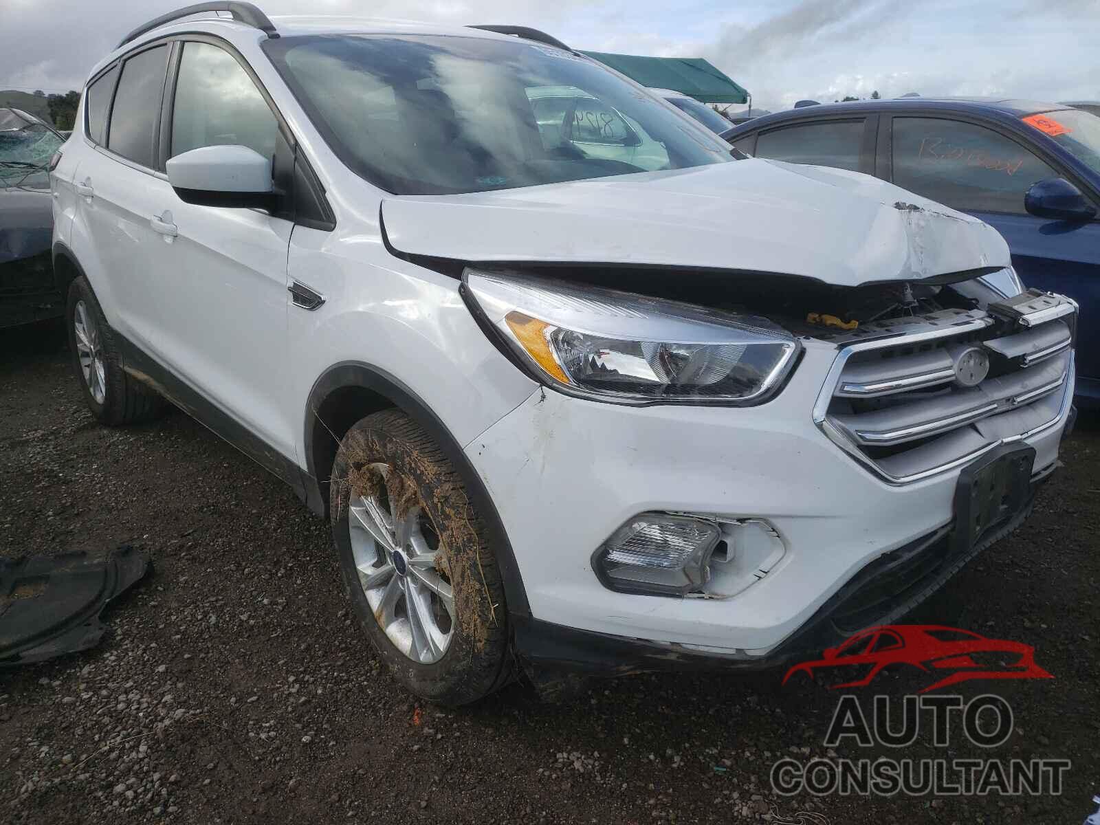 FORD ESCAPE 2018 - 1FMCU0GD8JUC86793