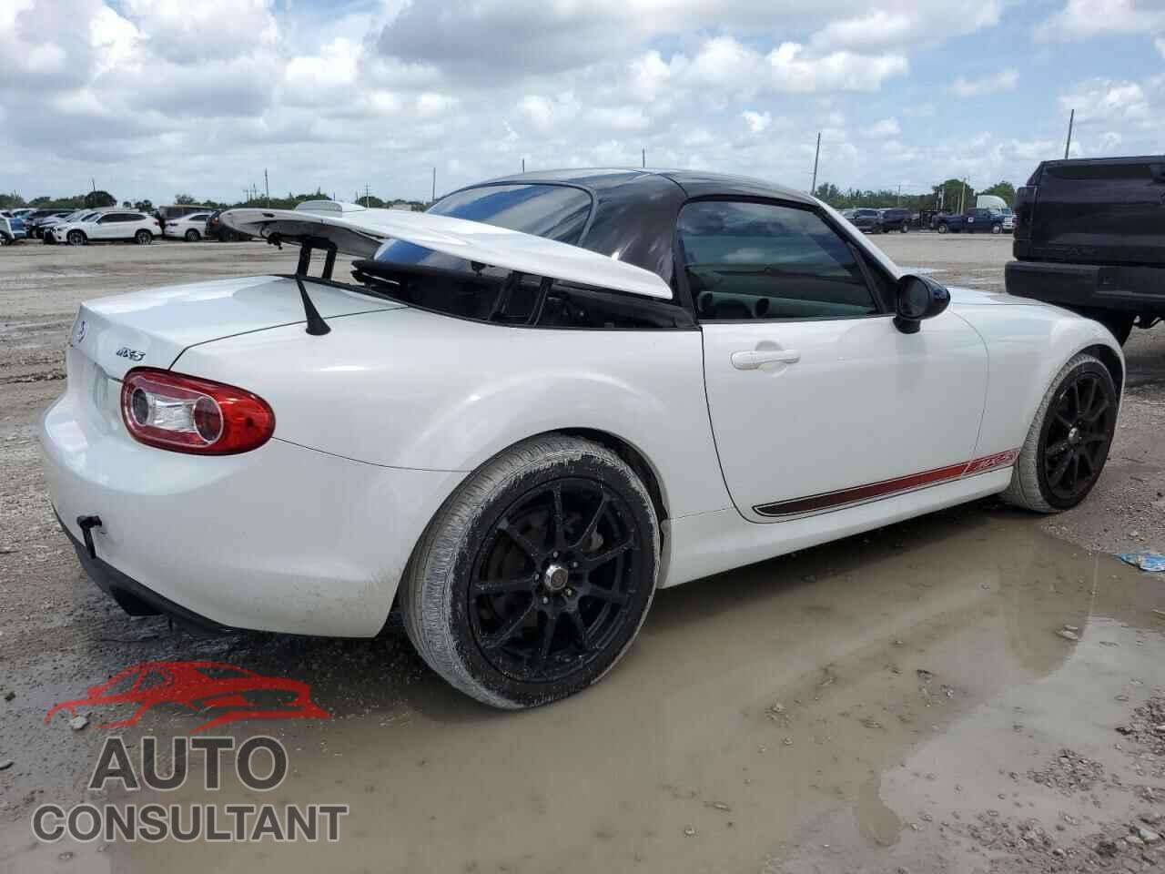 MAZDA MX5 2014 - JM1NC2MF1E0236686