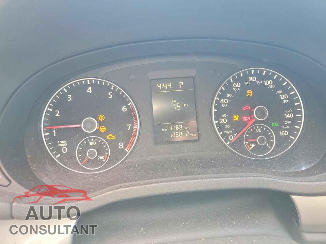 VOLKSWAGEN PASSAT 2014 - 1VWAT7A34EC021403