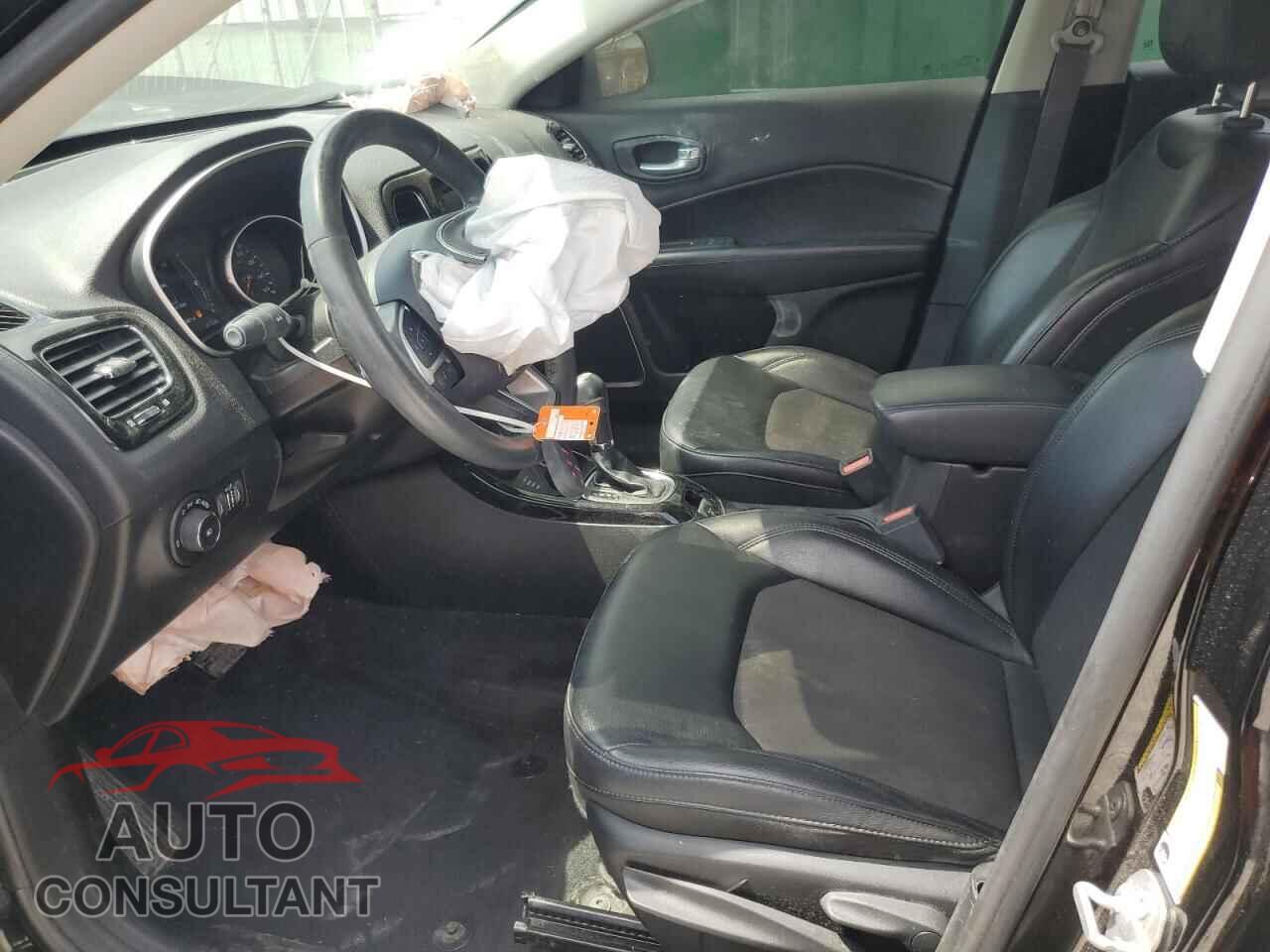 JEEP COMPASS 2018 - 3C4NJDBB5JT394947
