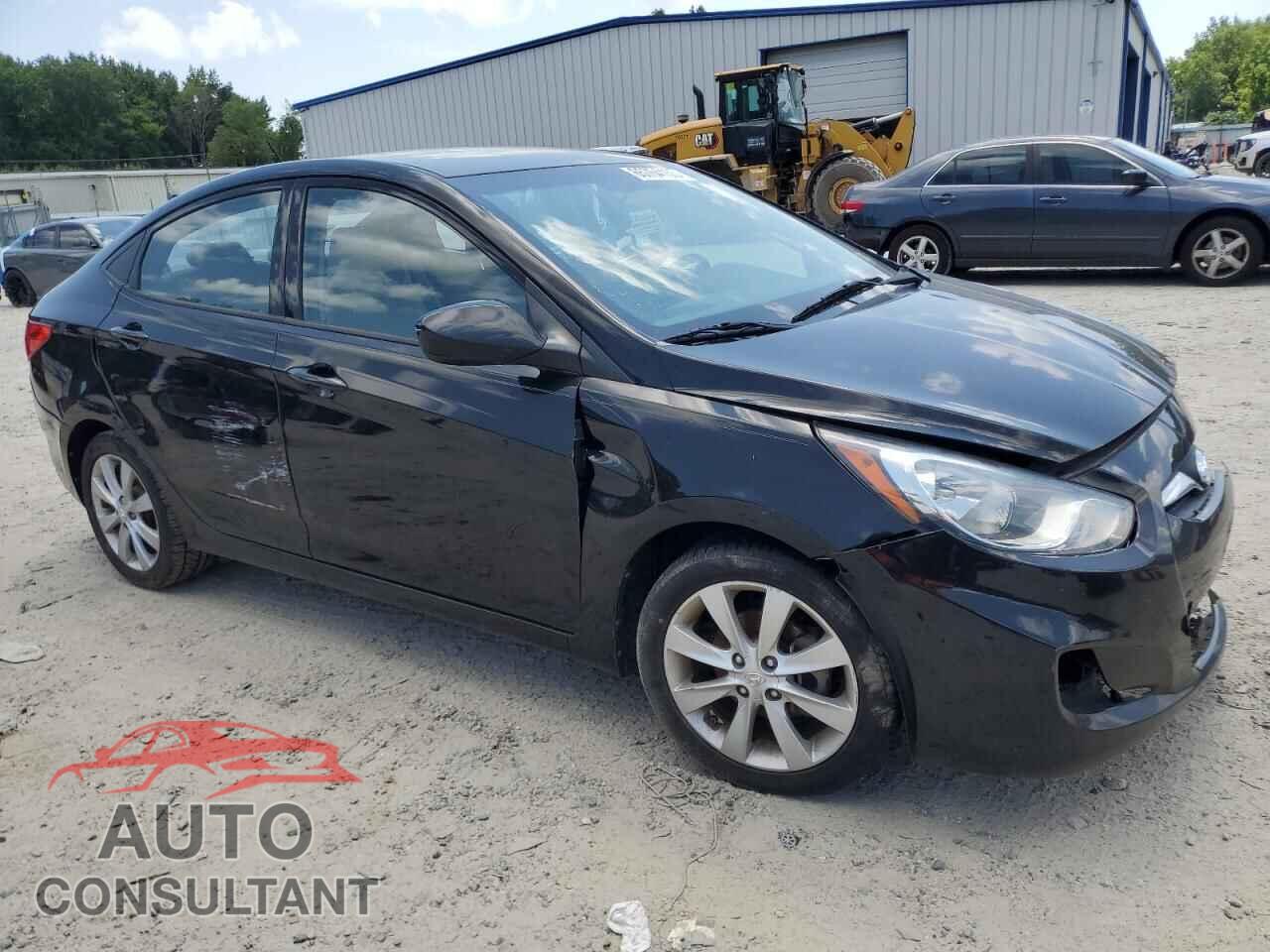 HYUNDAI ACCENT 2013 - KMHCU4AE9DU334007