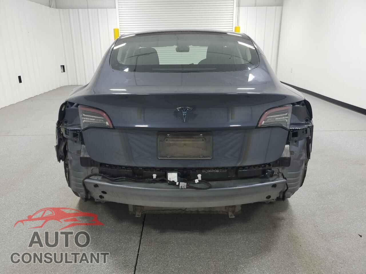 TESLA MODEL 3 2023 - 5YJ3E1EA9PF447038