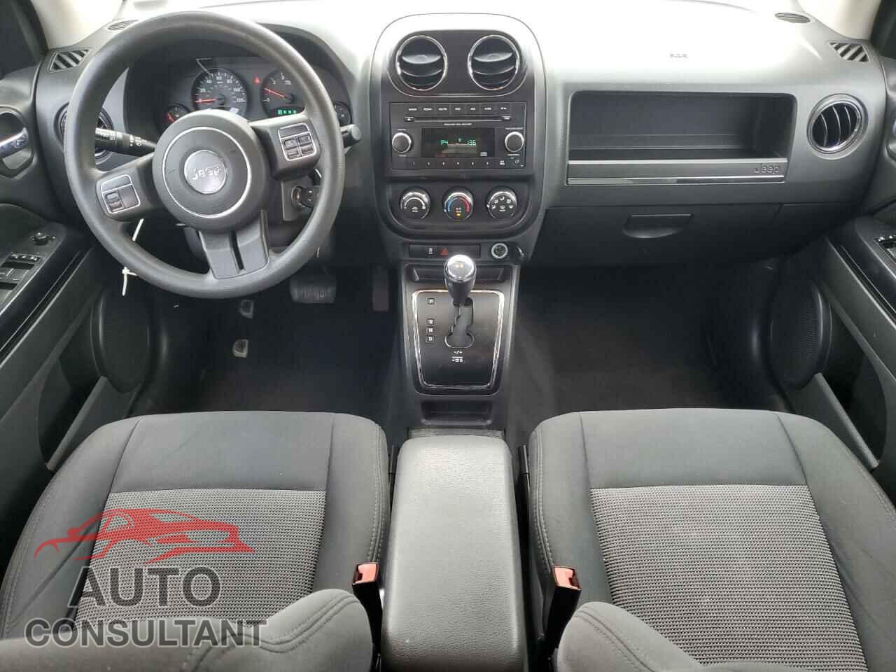 JEEP COMPASS 2012 - 1C4NJDBBXCD588303