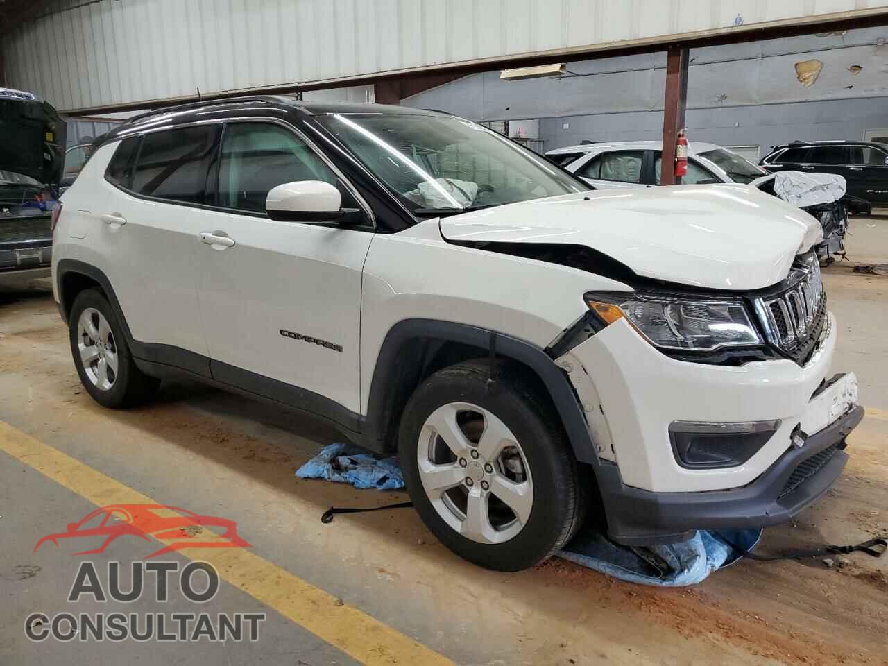JEEP COMPASS 2018 - 3C4NJCBB6JT293149
