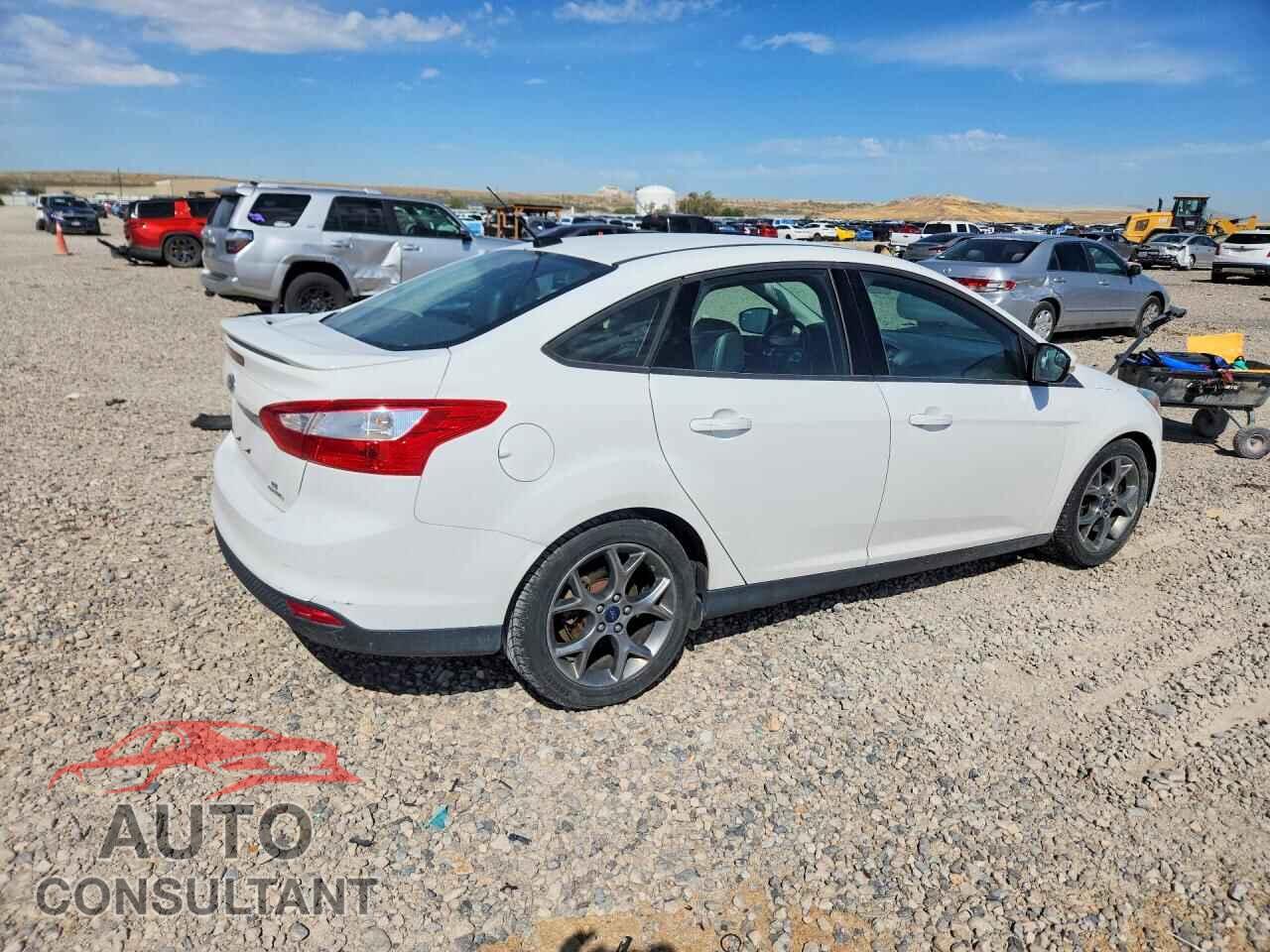 FORD FOCUS 2014 - 1FADP3F28EL233479