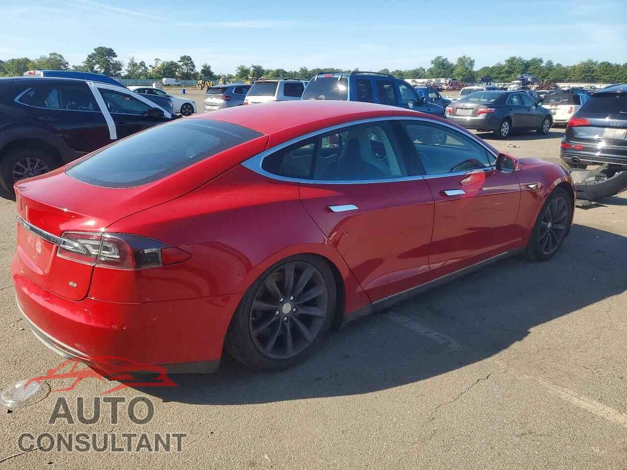 TESLA MODEL S 2013 - 5YJSA1CN5DFP08366
