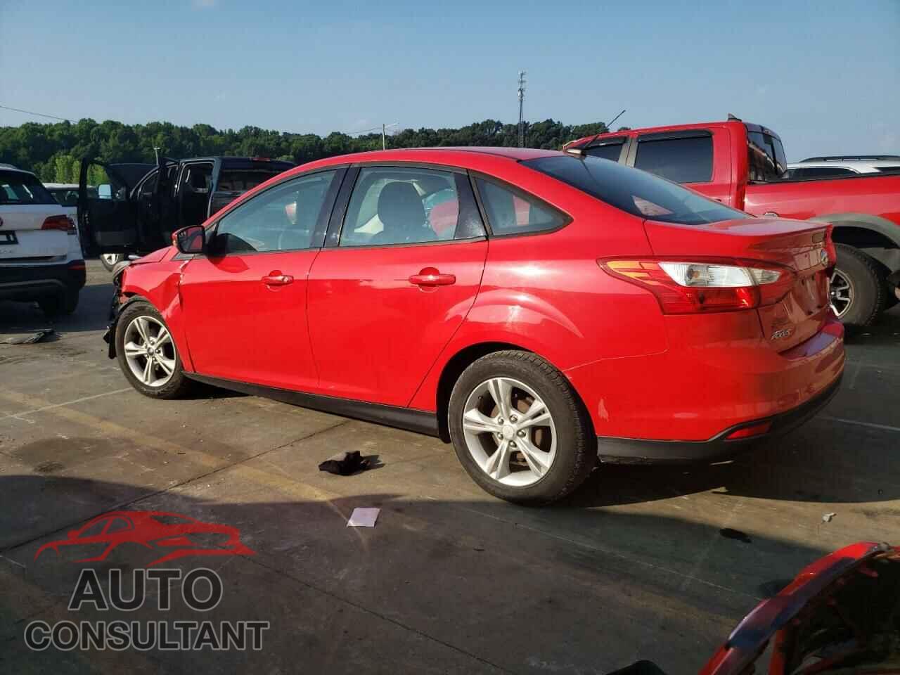 FORD FOCUS 2014 - 1FADP3F22EL301470