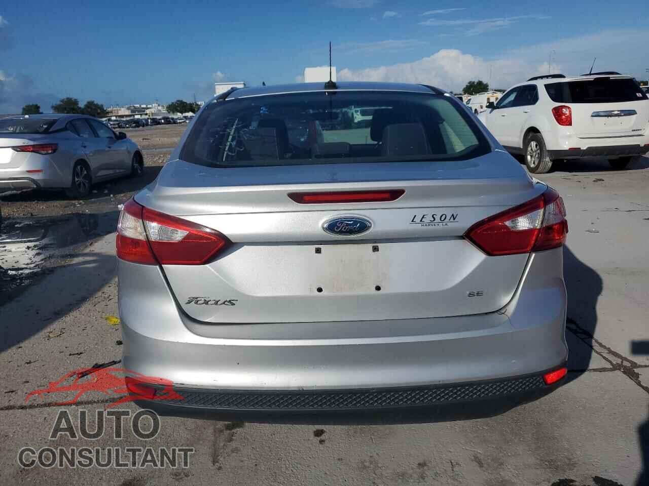 FORD FOCUS 2012 - 1FAHP3F24CL121048