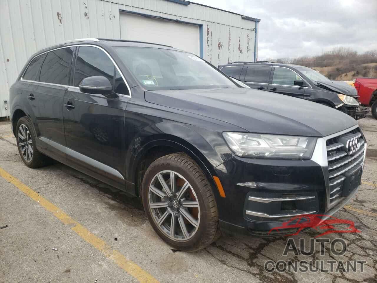 AUDI Q7 2017 - WA1LAAF70HD018579