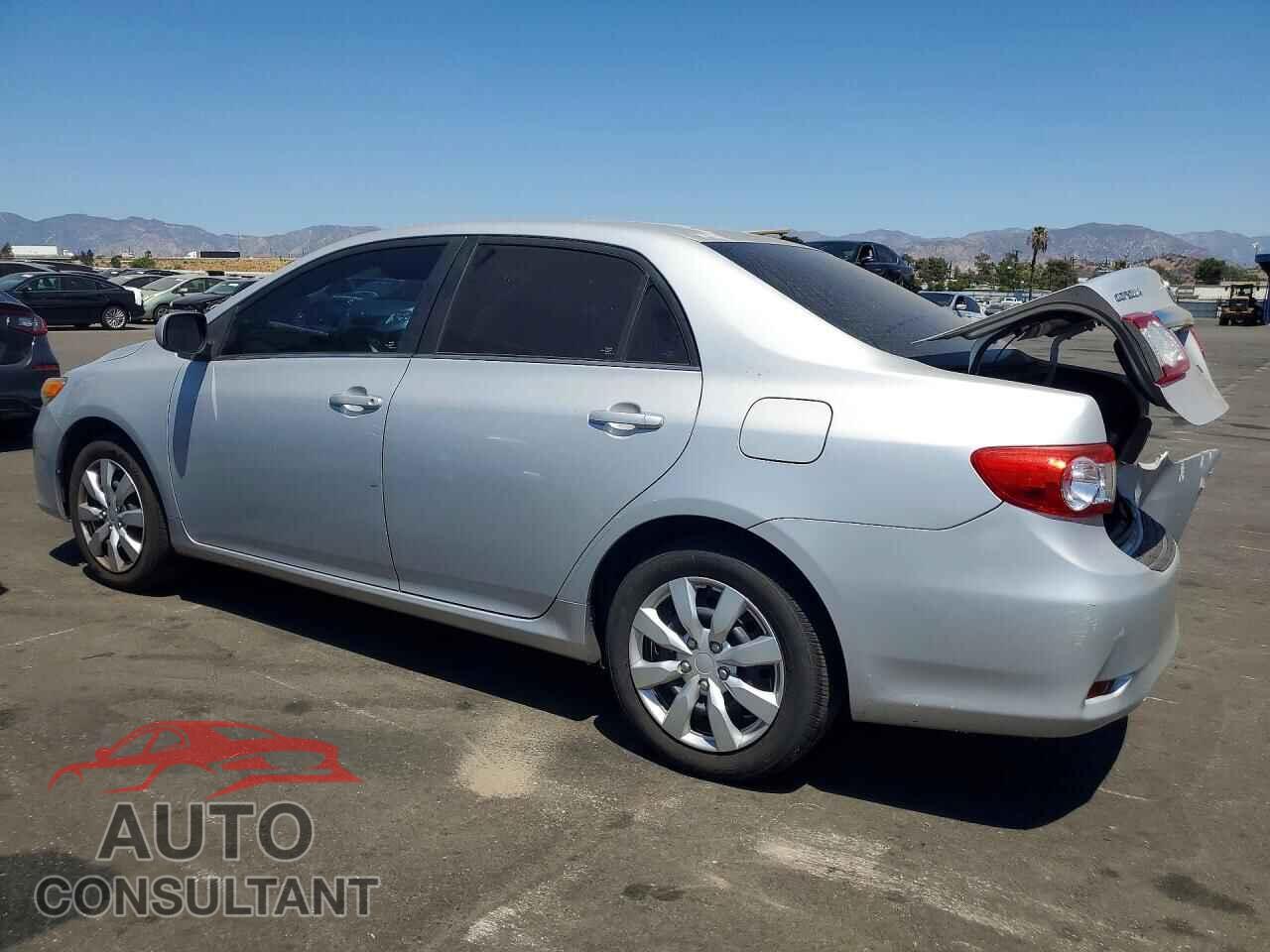 TOYOTA COROLLA 2013 - 5YFBU4EEXDP222811