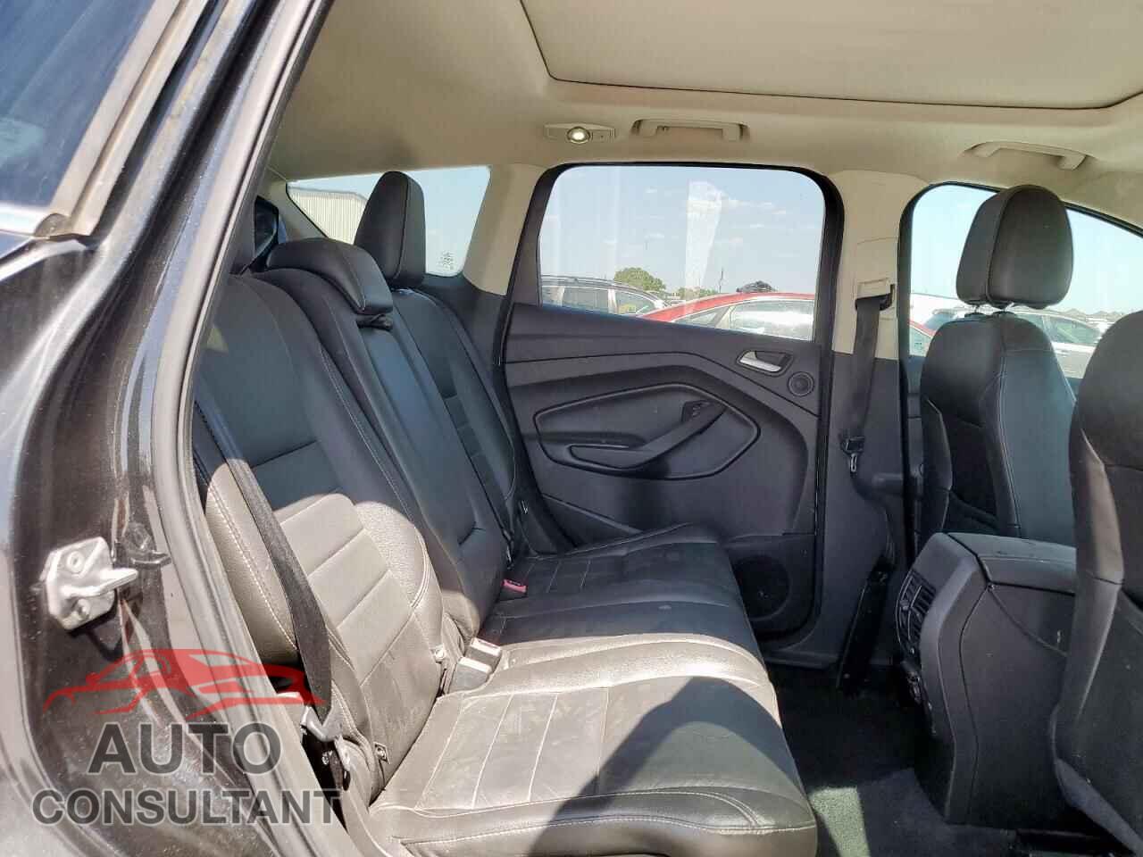 FORD ESCAPE 2015 - 1FMCU0J93FUB48350