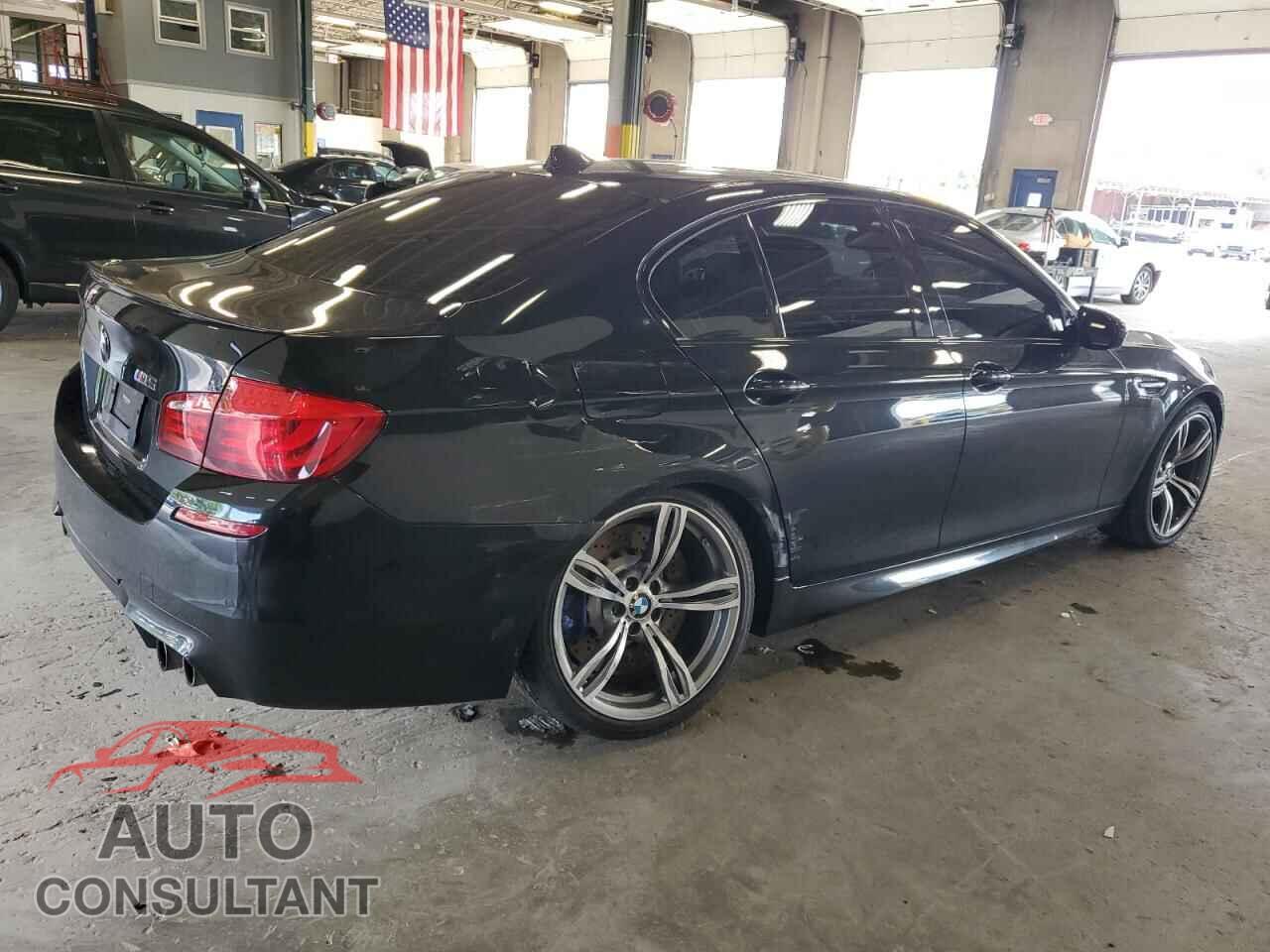 BMW M5 2013 - WBSFV9C56DD095582