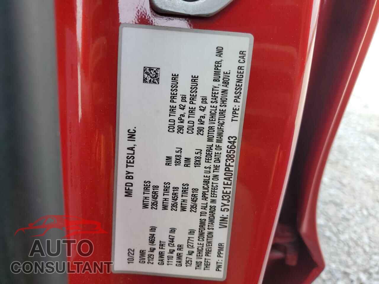 TESLA MODEL 3 2023 - 5YJ3E1EA0PF385643