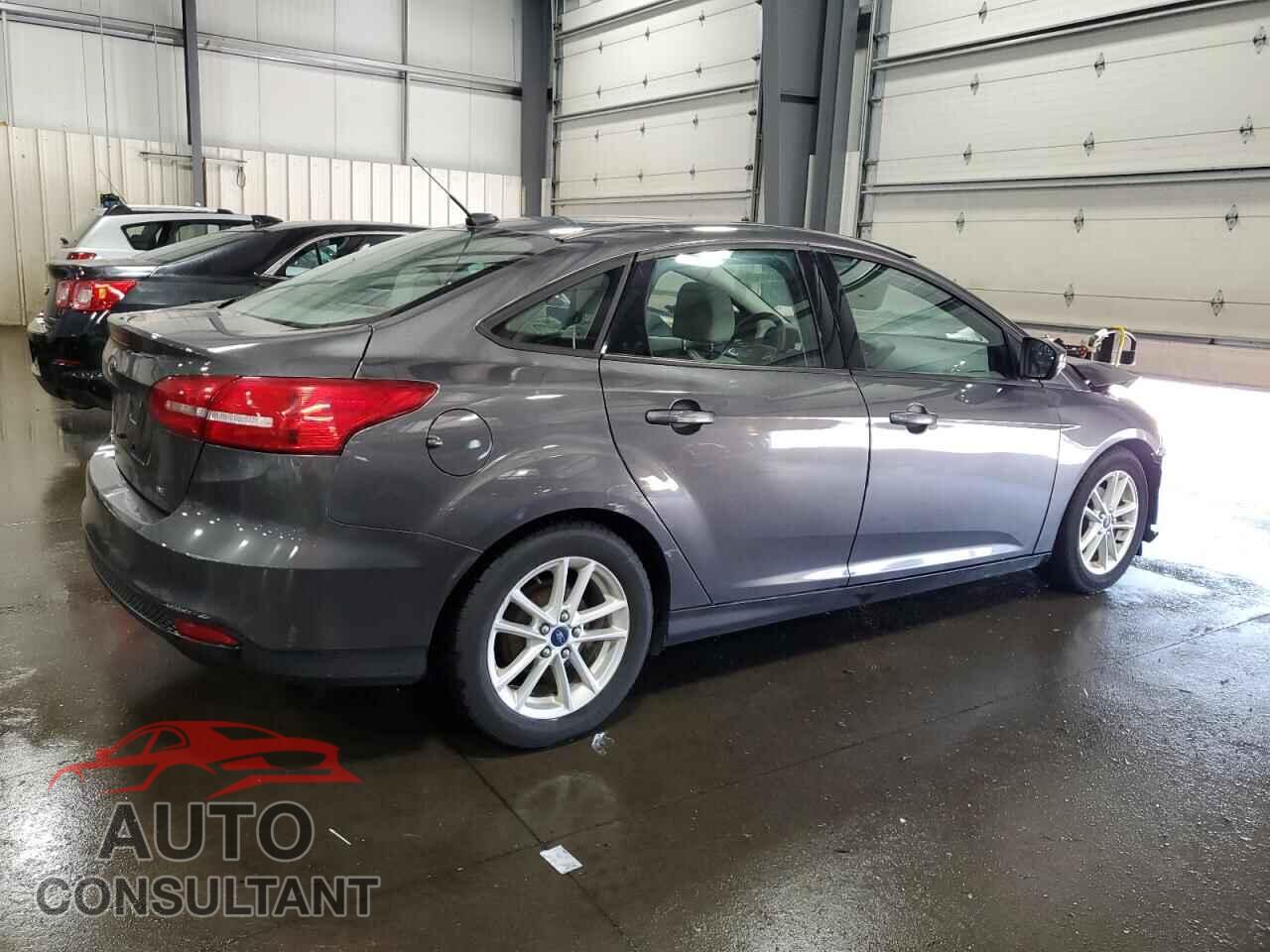 FORD FOCUS 2015 - 1FADP3F21FL336521