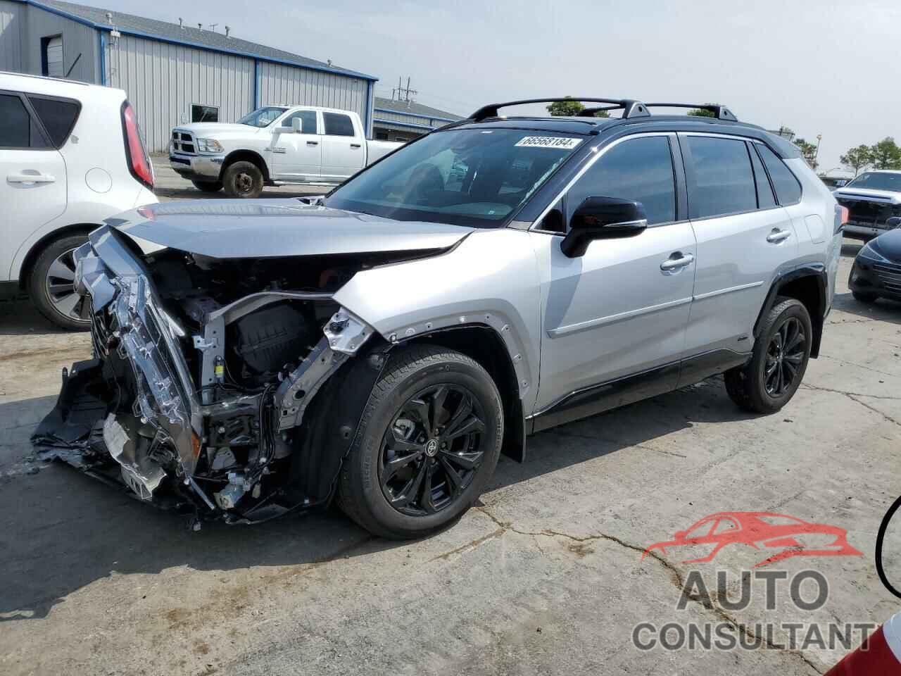 TOYOTA RAV4 2024 - 2T3E6RFV6RW066007