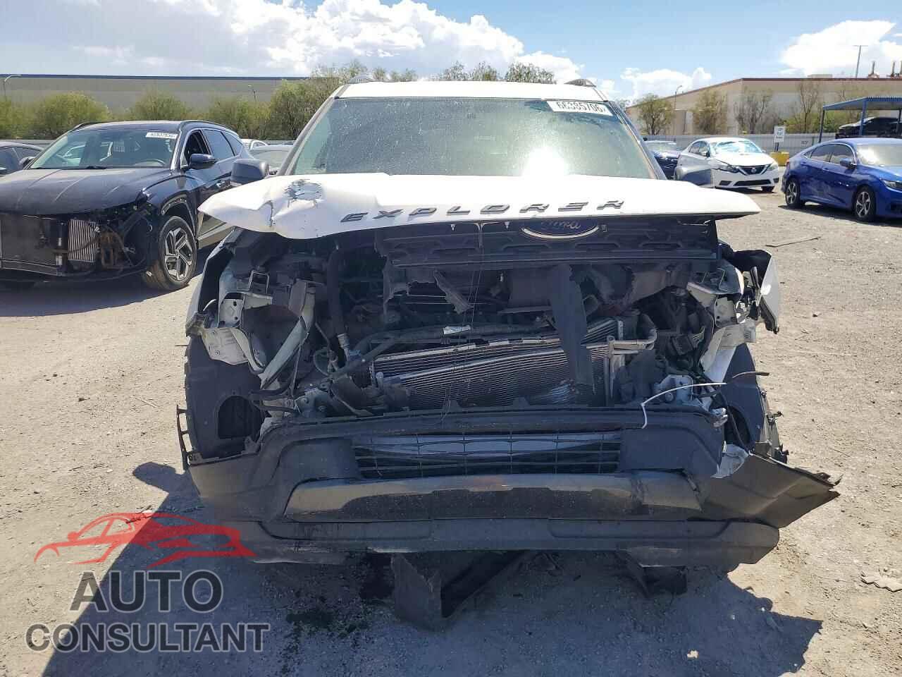 FORD EXPLORER 2018 - 1FM5K7D87JGA80572