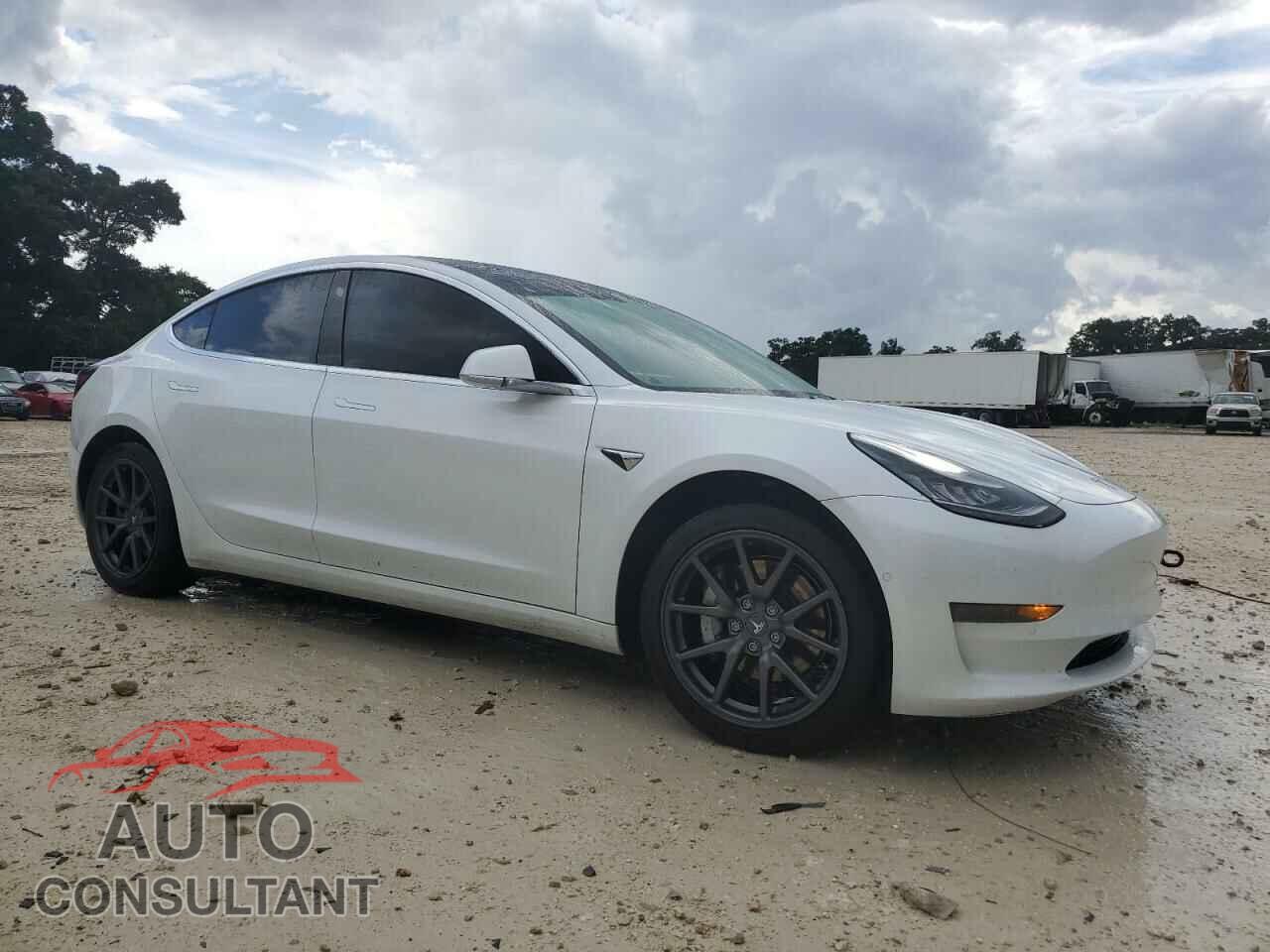 TESLA MODEL 3 2020 - 5YJ3E1EA4LF737035
