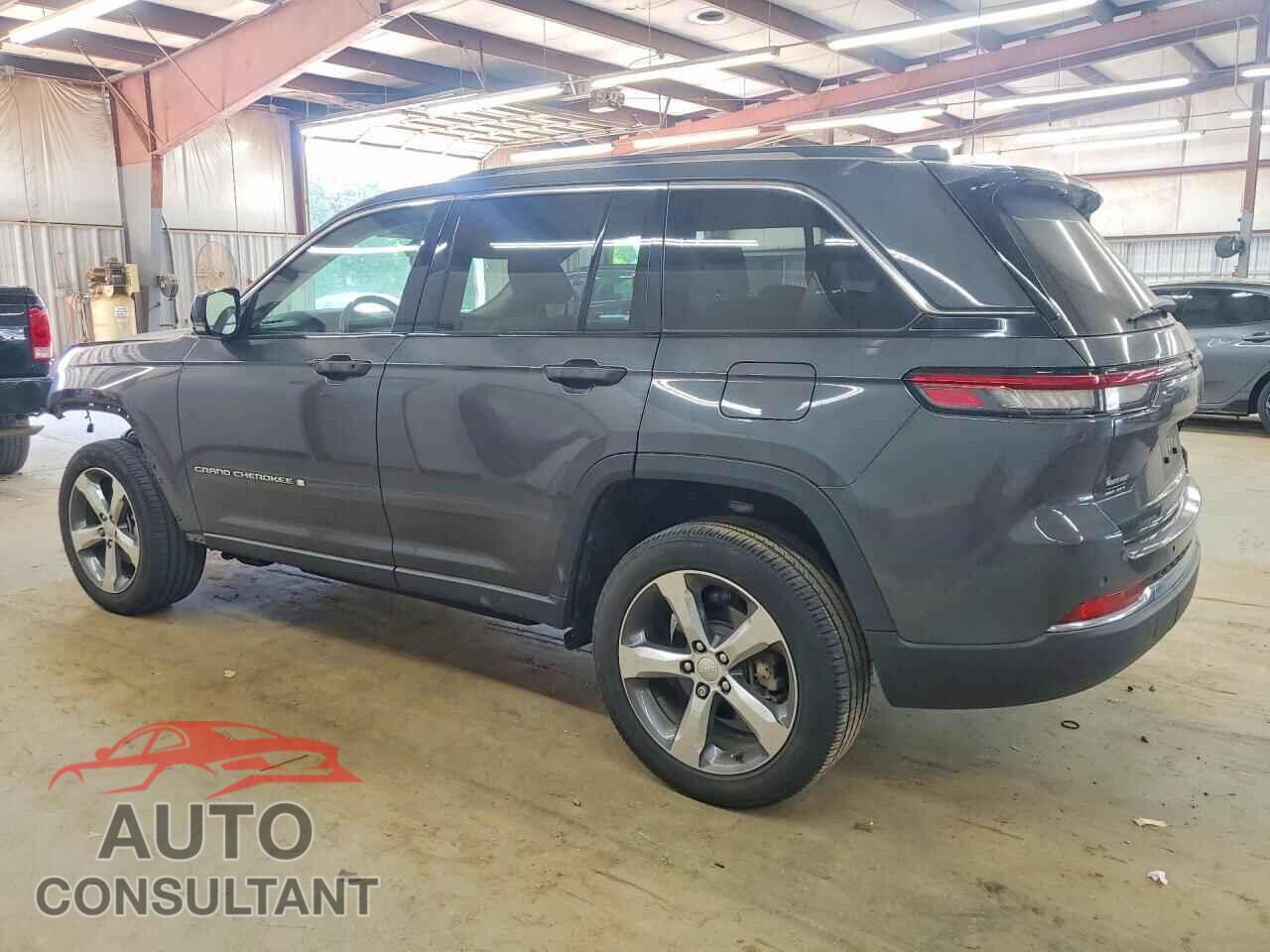 JEEP CHEROKEE 2022 - 1C4RJGBG6N8596618