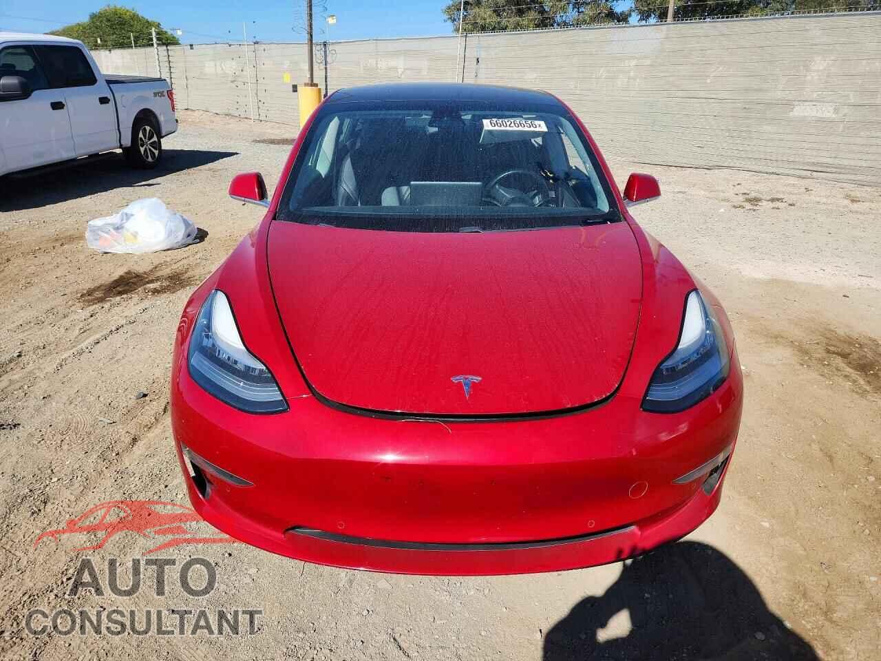 TESLA MODEL 3 2019 - 5YJ3E1EB1KF447097