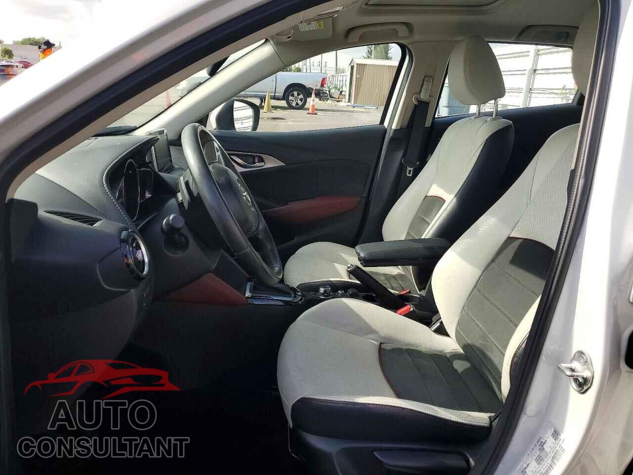 MAZDA CX-3 2017 - JM1DKDD77H0149687
