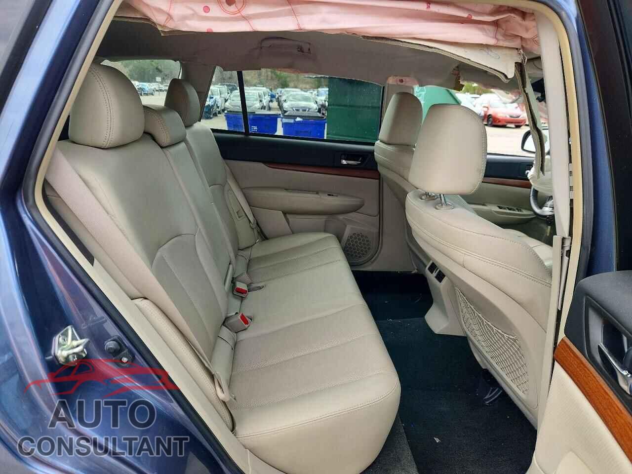 SUBARU OUTBACK 2013 - 4S4BRCKC6D3239558