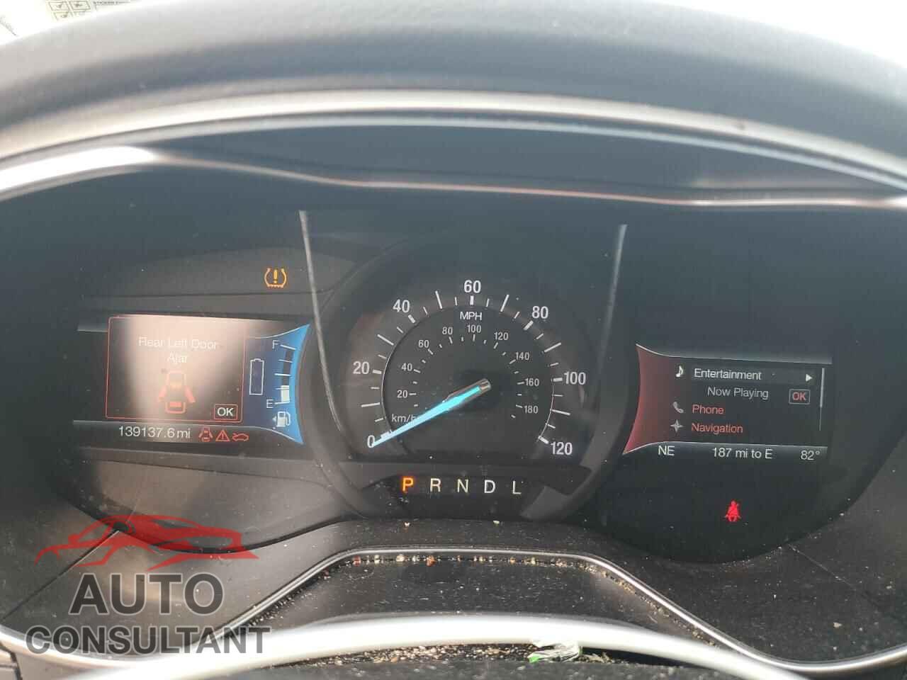 FORD FUSION 2015 - 3FA6P0LU9FR117420