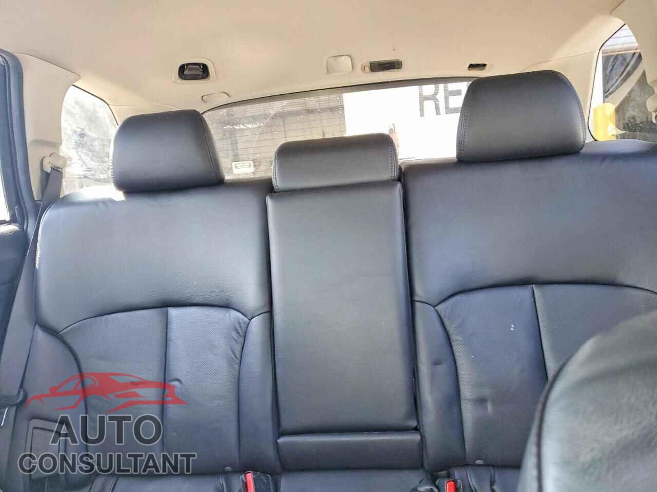 SUBARU OUTBACK 2011 - 4S4BRBJC6B3348384