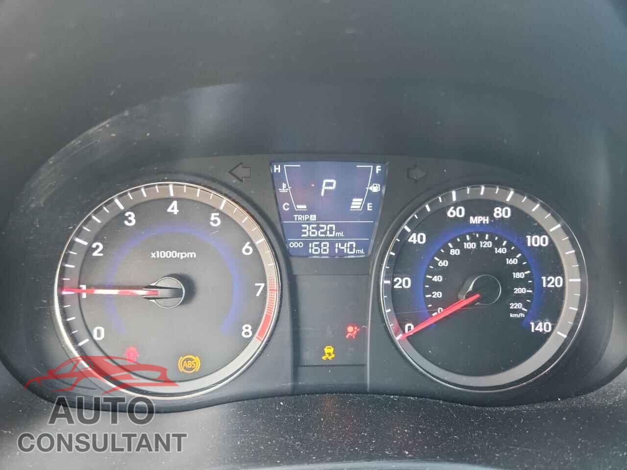 HYUNDAI ACCENT 2013 - KMHCT5AE8DU123387