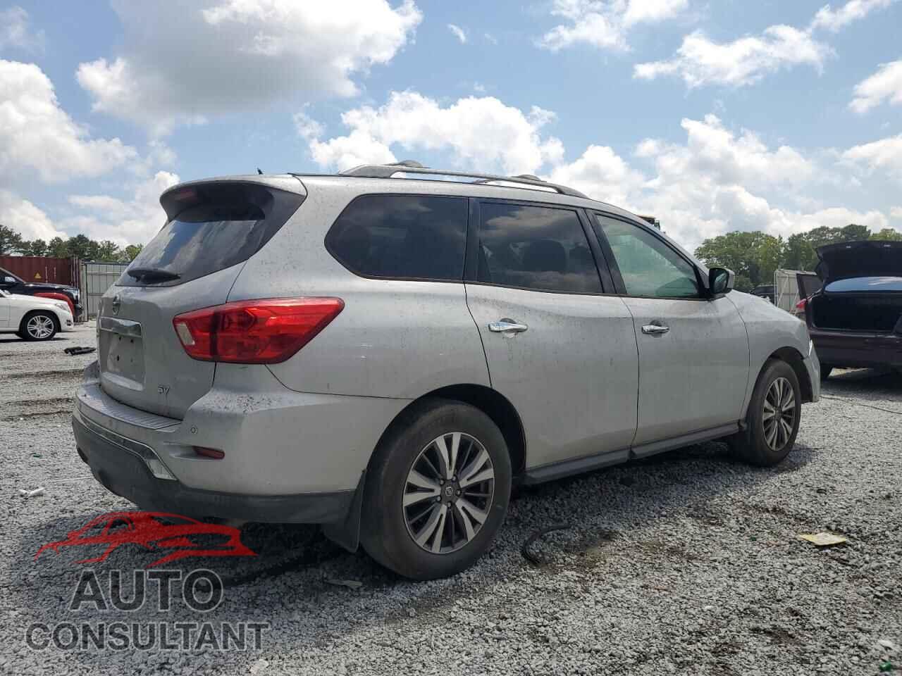 NISSAN PATHFINDER 2018 - 5N1DR2MN2JC604444