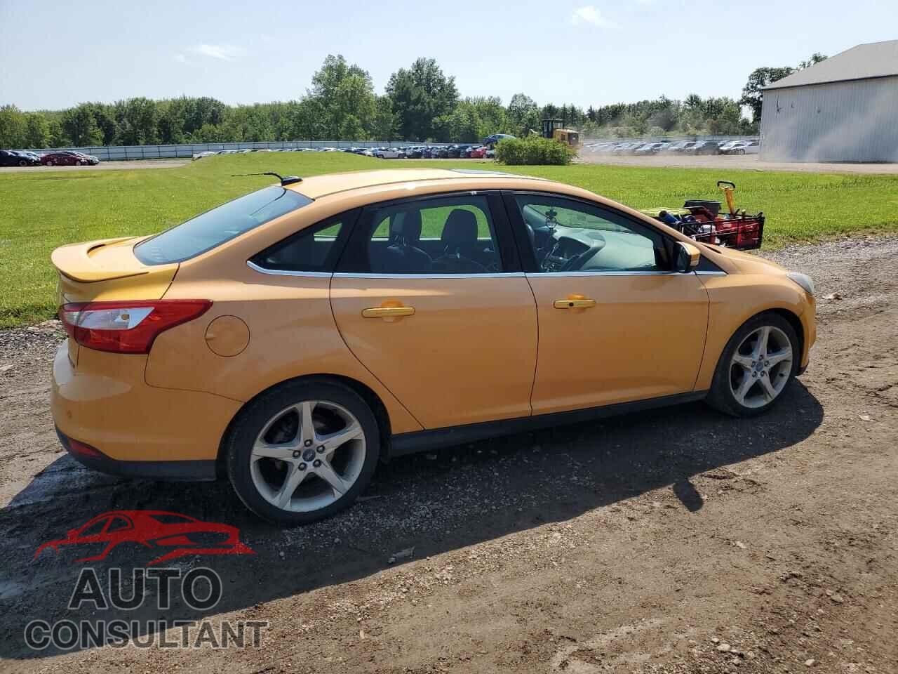 FORD FOCUS 2012 - 1FAHP3J24CL153263