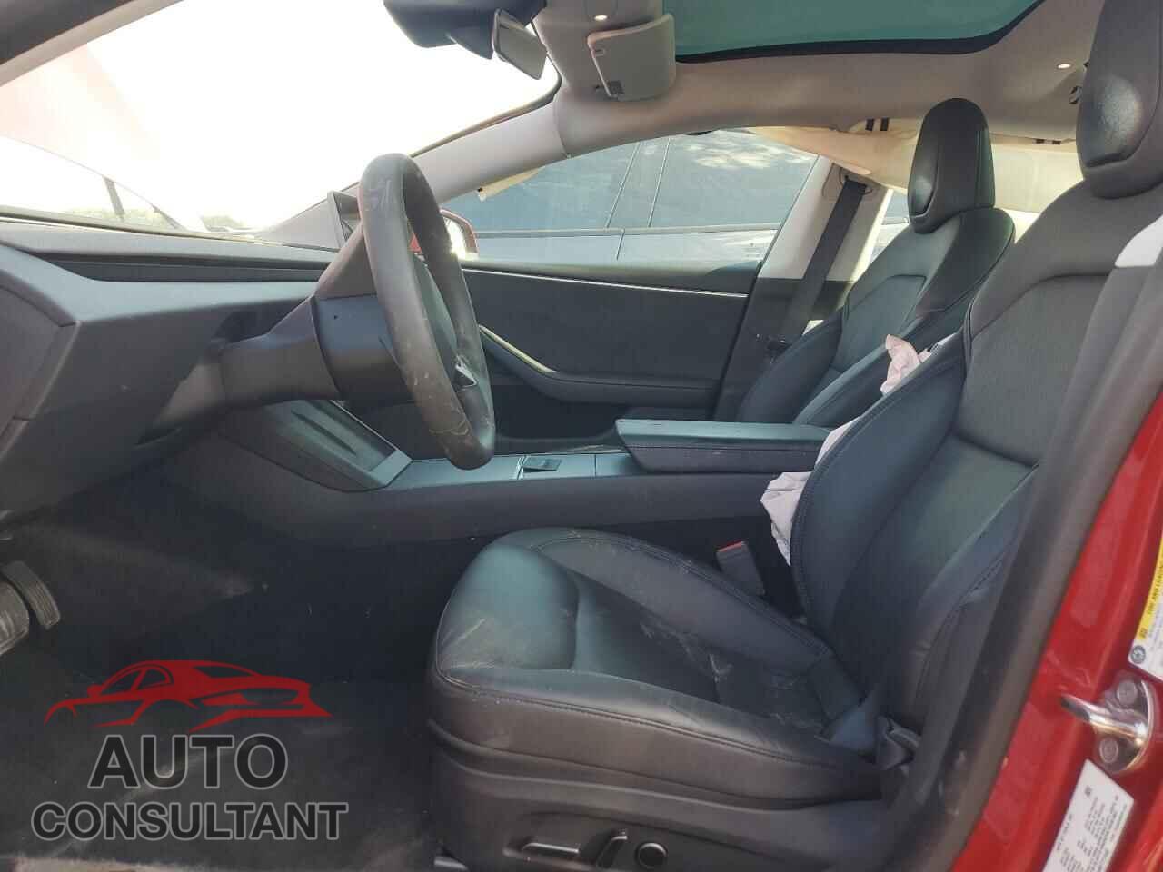 TESLA MODEL 3 2024 - 5YJ3E1EB4RF717448