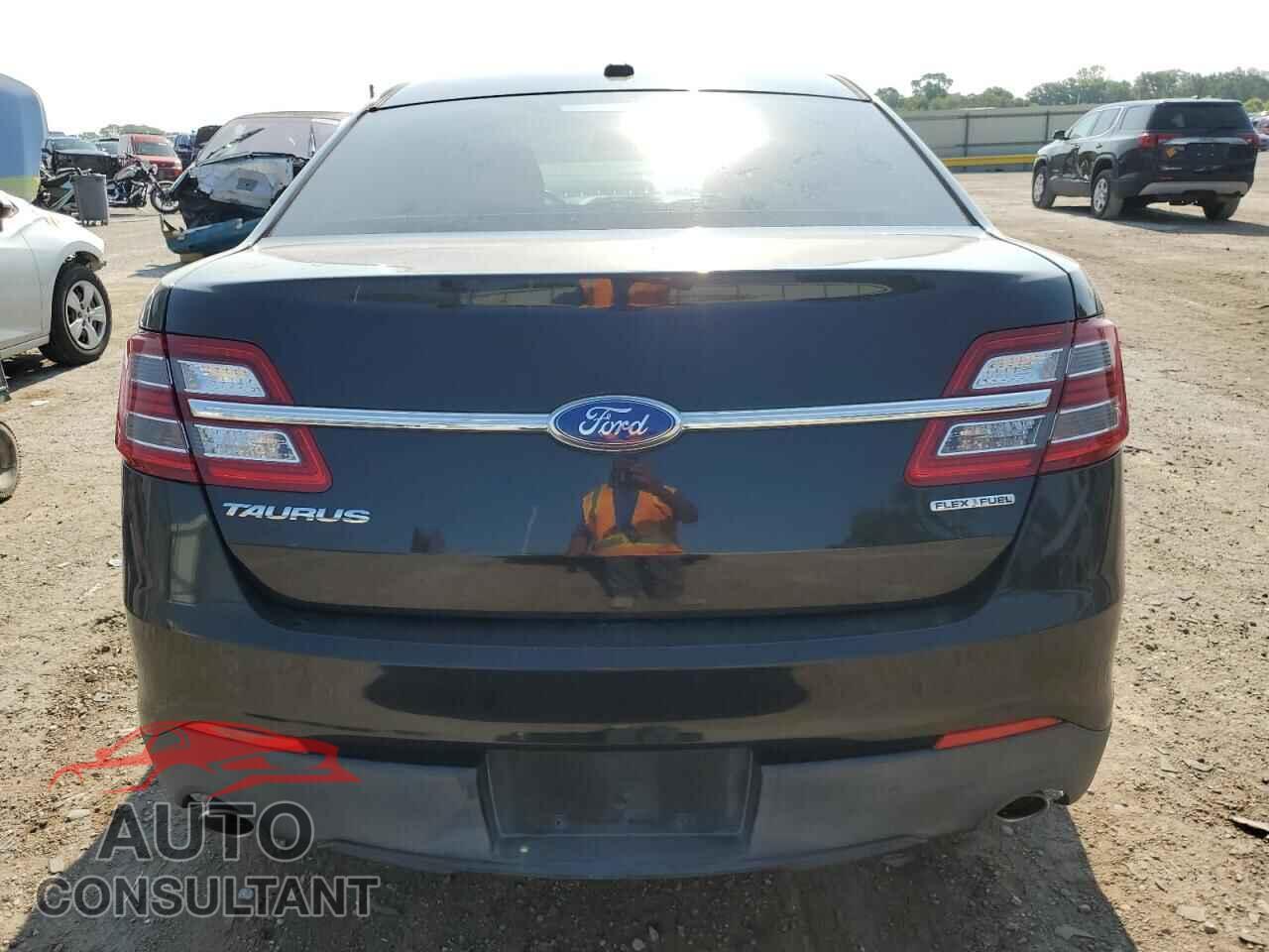 FORD TAURUS 2013 - 1FAHP2D83DG139343