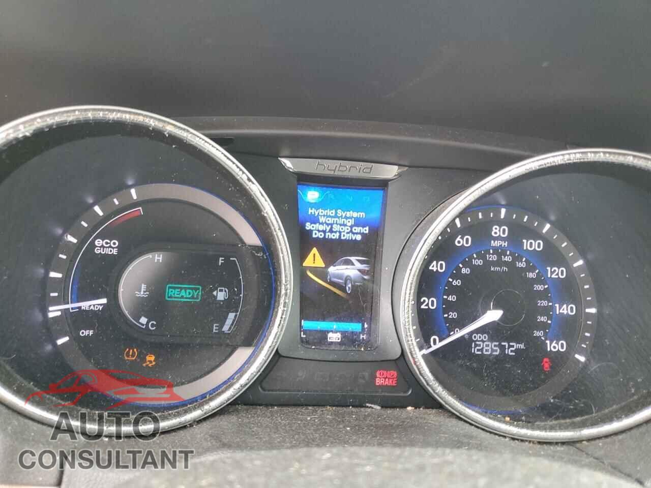HYUNDAI SONATA 2012 - KMHEC4A48CA033120