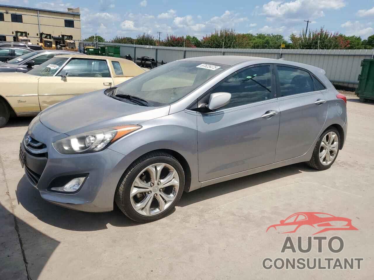 HYUNDAI ELANTRA 2013 - KMHD35LE6DU072683
