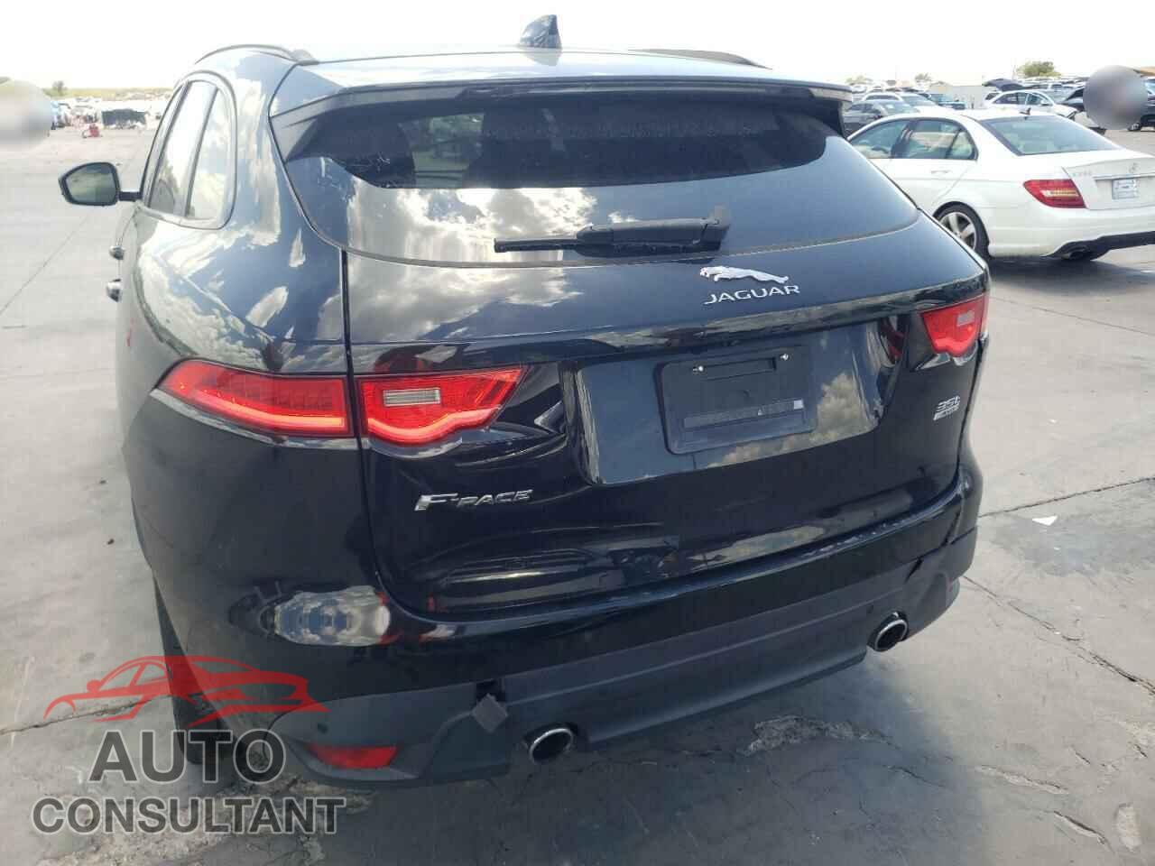 JAGUAR F-PACE 2017 - SADCL2BV8HA493347