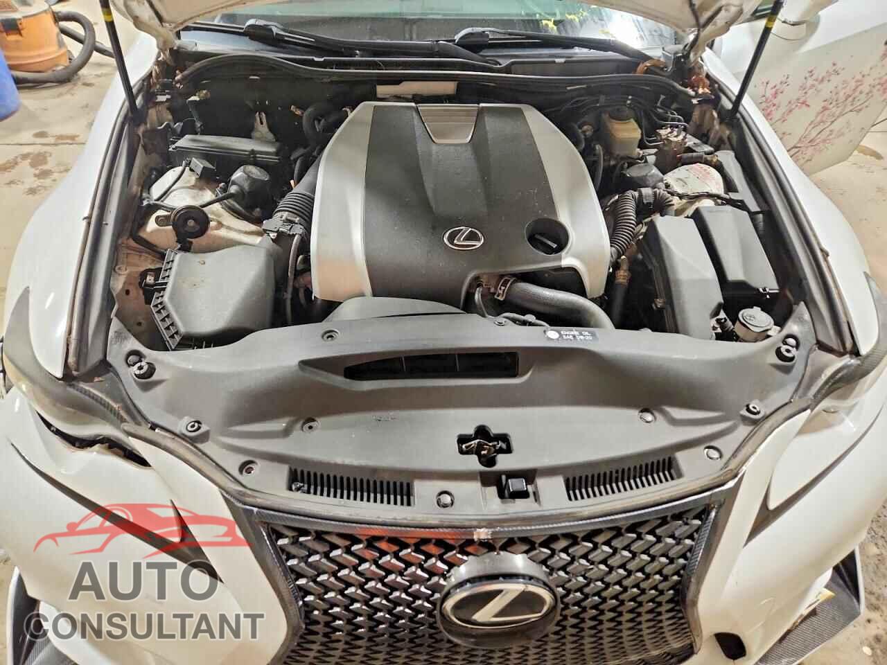 LEXUS IS 2015 - JTHCE1D24F5005924