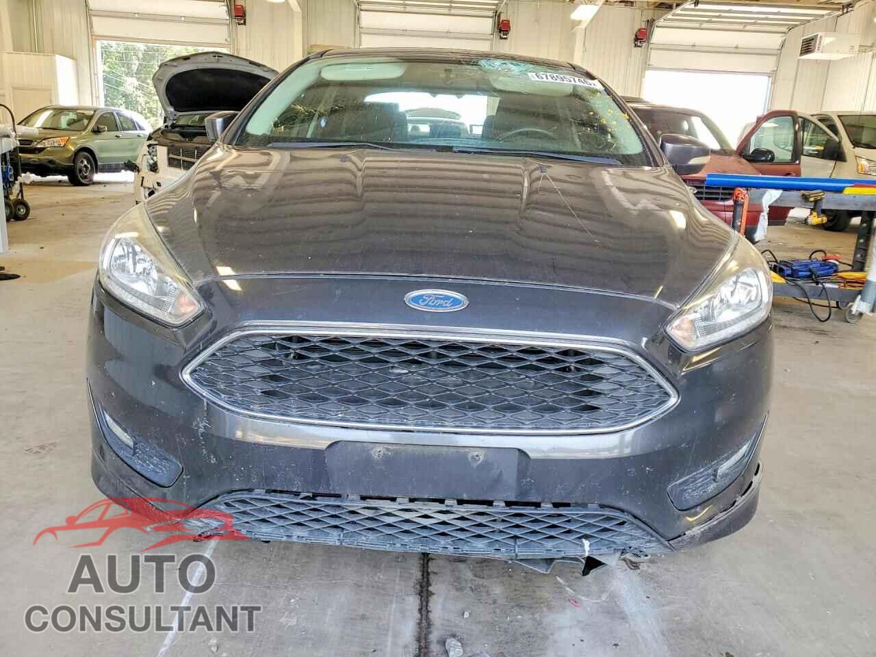 FORD FOCUS 2015 - 1FADP3F28FL373047