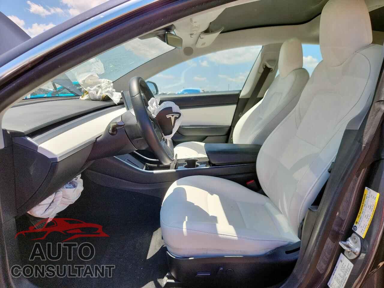 TESLA MODEL 3 2020 - 5YJ3E1EA3LF662229