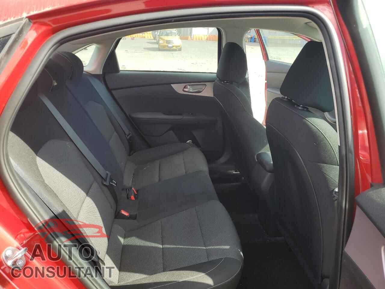 KIA FORTE 2023 - 3KPF24AD2PE683088