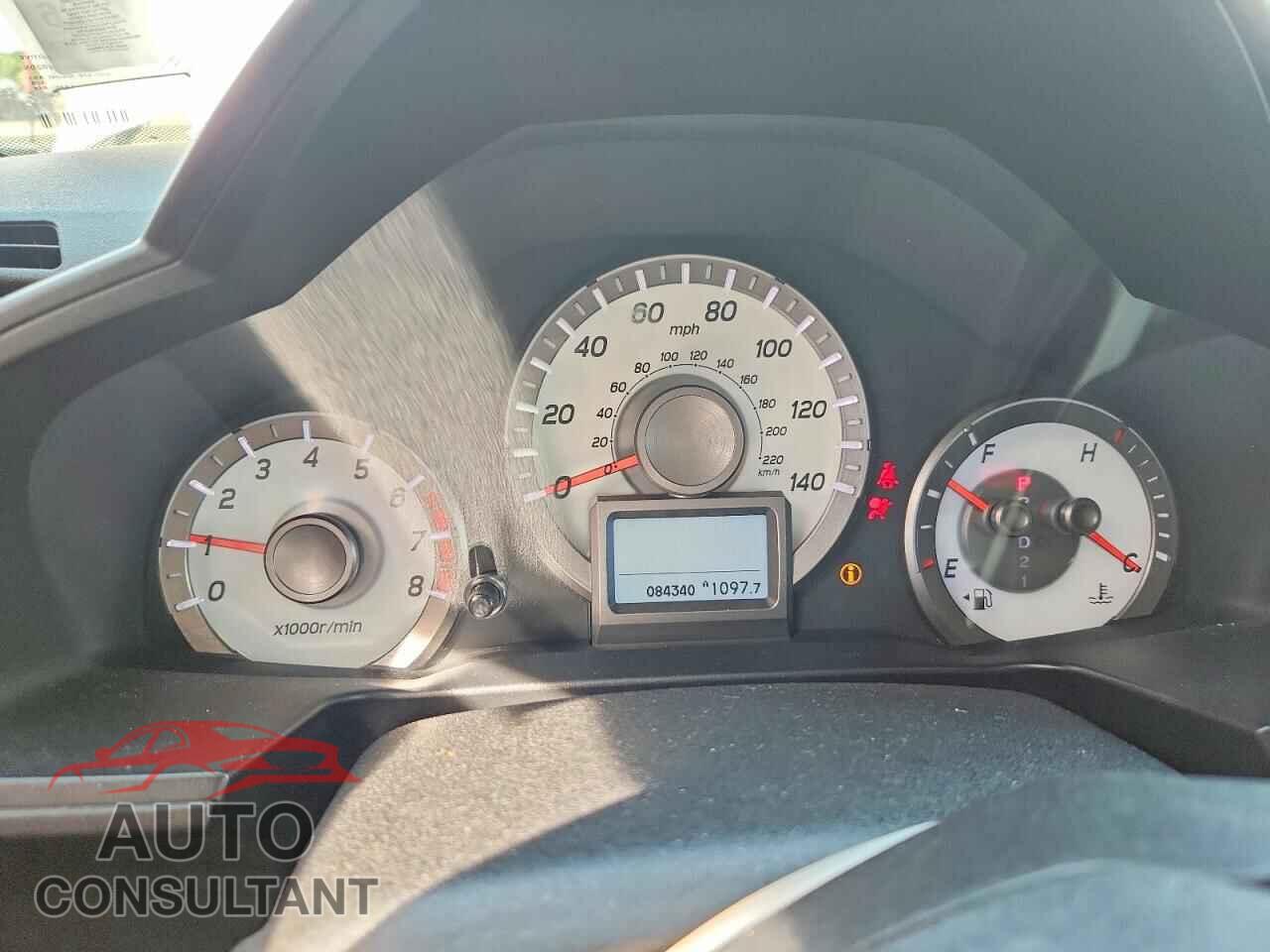 HONDA PILOT 2015 - 5FNYF4H94FB007183