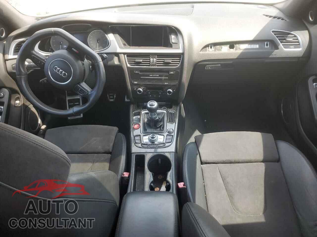 AUDI S4/RS4 2014 - WAUDGAFL8EA004056