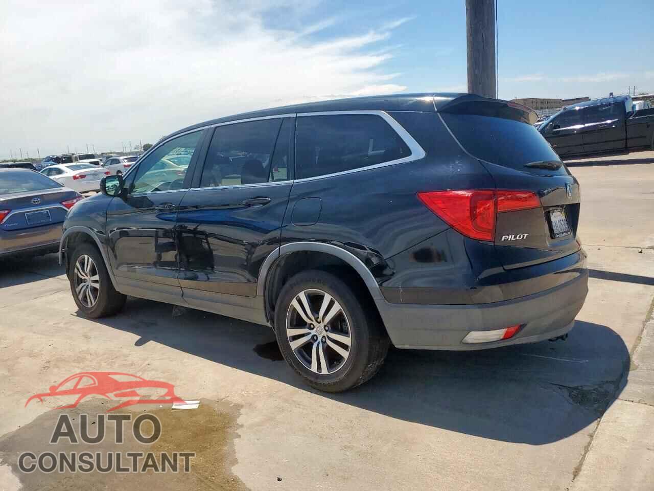 HONDA PILOT 2017 - 5FNYF5H57HB030592