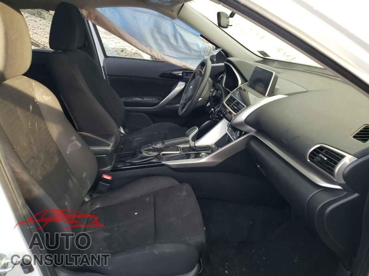 MITSUBISHI ECLIPSE 2018 - JA4AT4AA5JZ069722