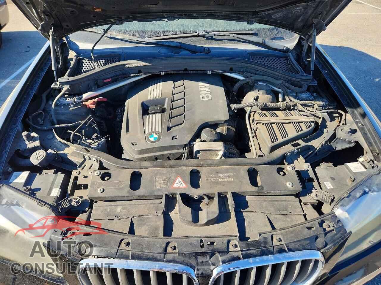 BMW X3 2011 - 5UXWX5C52BL714609