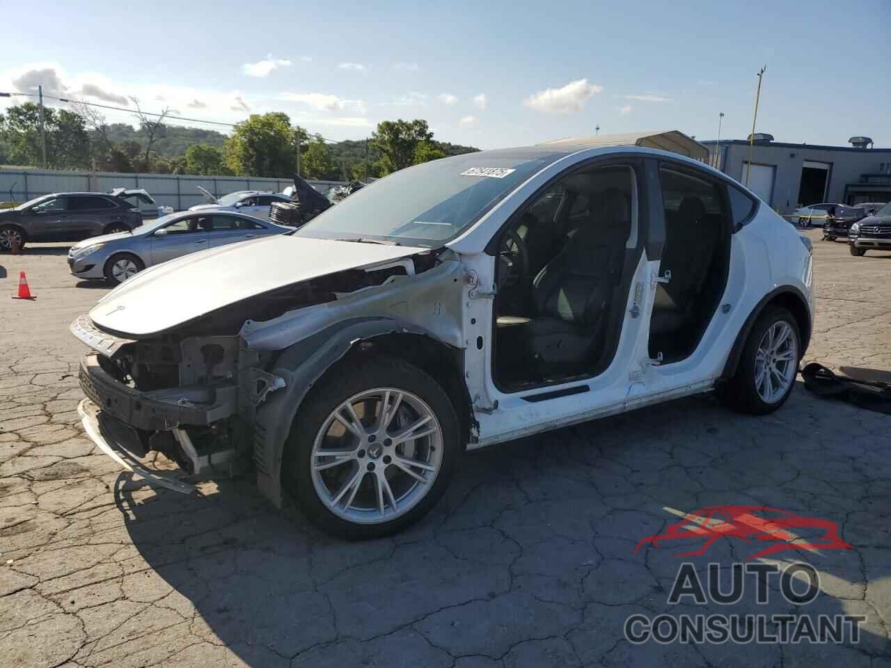 TESLA MODEL Y 2022 - 7SAYGDEE6NA022832