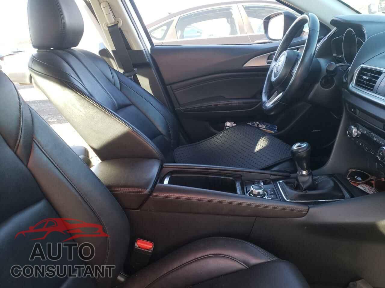 MAZDA 3 2017 - 3MZBN1V78HM128739