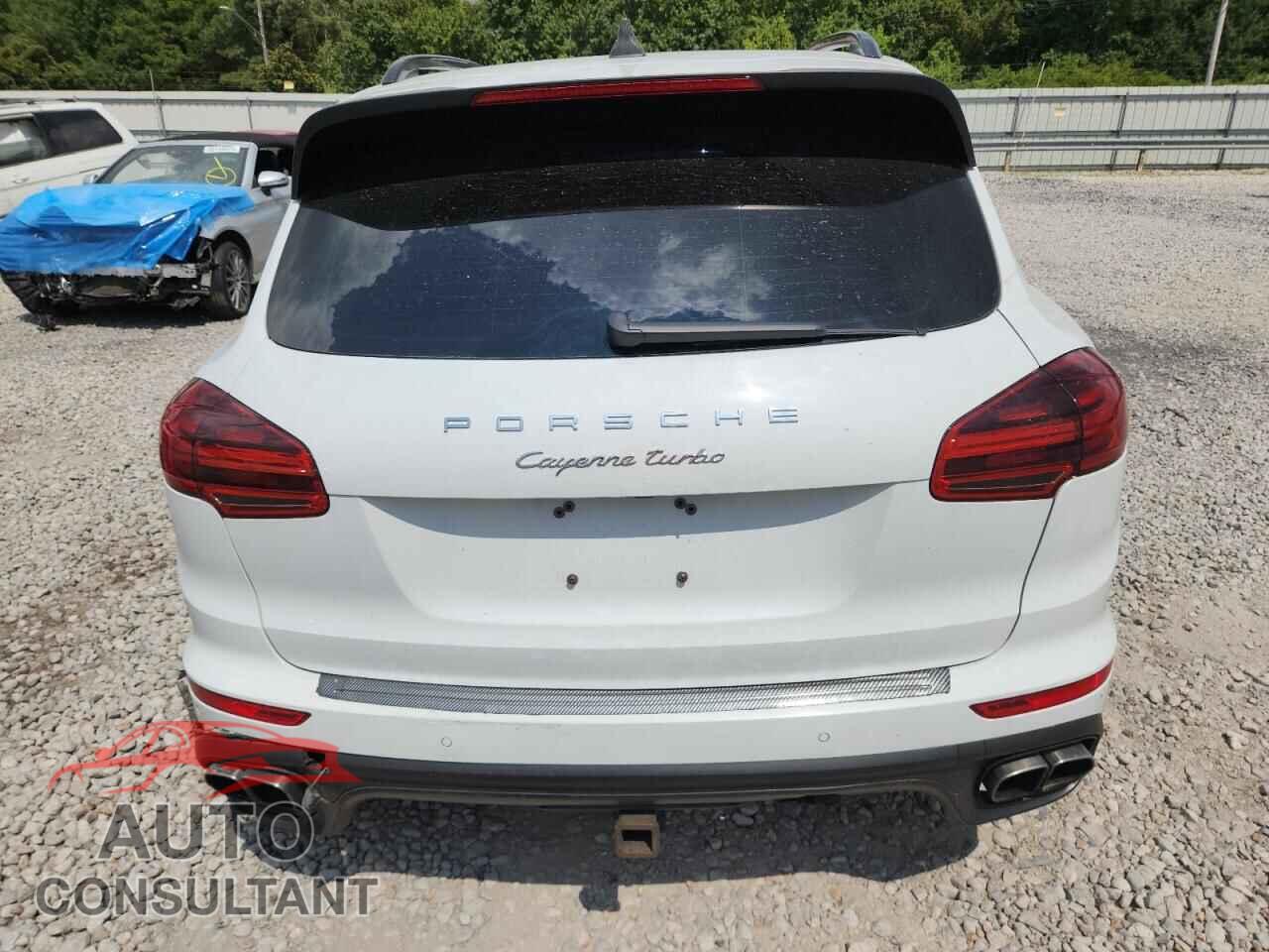 PORSCHE CAYENNE 2015 - WP1AC2A21FLA82270